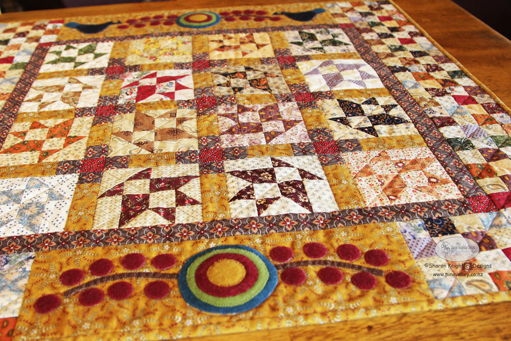 Blackbirds and Berries Quilt Pattern - Pine Valley Quilts