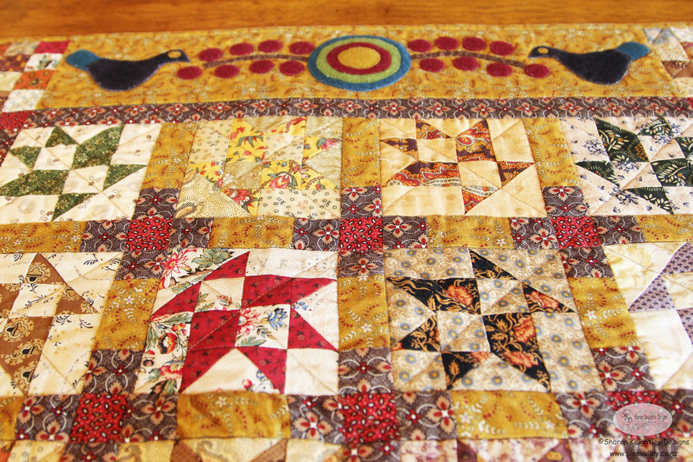 Blackbirds and Berries Quilt Pattern - Pine Valley Quilts