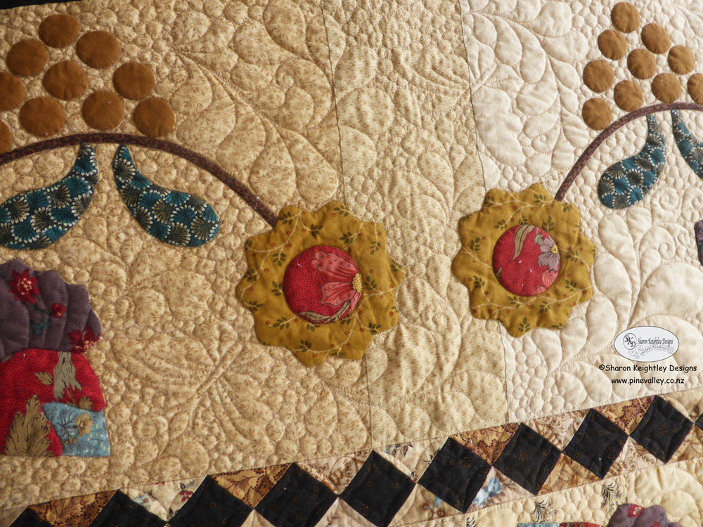 Berries and Blossoms Quilt Pattern - Pine Valley Quilts