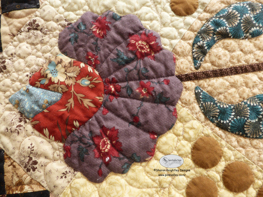 Berries and Blossoms Quilt Pattern - Pine Valley Quilts